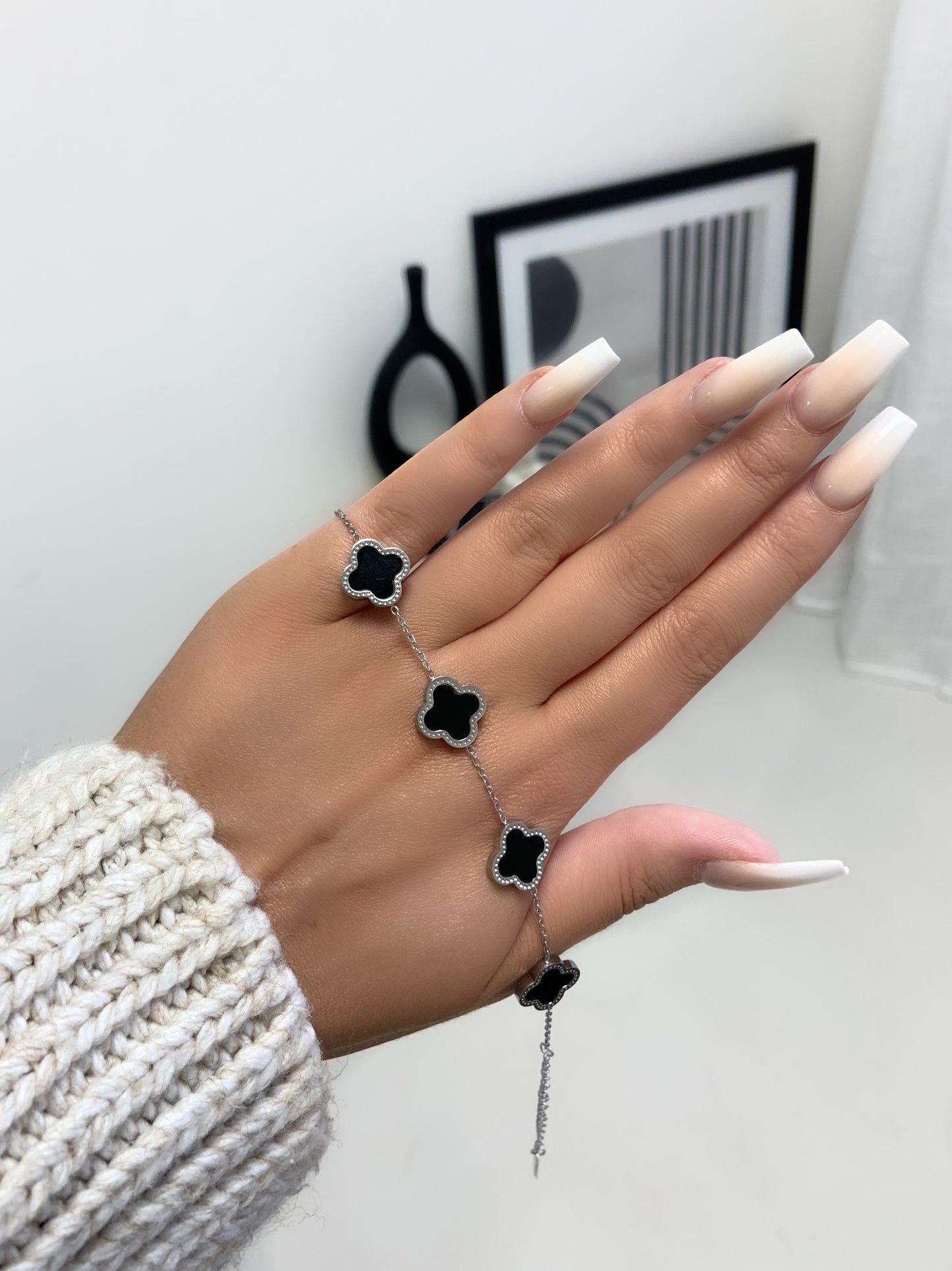 Lydia Clover Bracelet SILVER